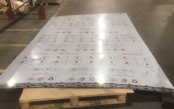 Монолитный поликарбонат 